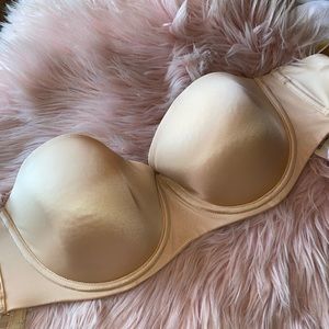 • Savage X Fenty Strapless Bra •